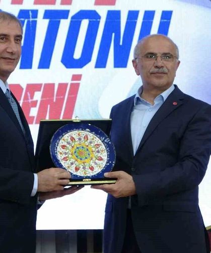 Malatya’da Spora Vefa Gecesi! Arslantepe Yarı Maratonu İçin İmzalar Atıldı
