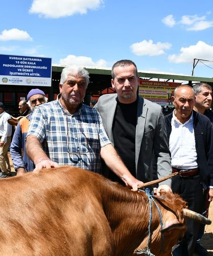Malatya'da Hayvan Pazarında Sürpriz Hareketlilik Yaşanıyor