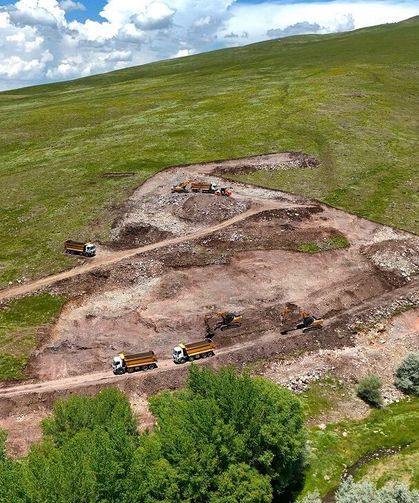 Karakoçan Yukarıovacık Barajı'nın Yapımı Başladı: 3 Bin 710 Dekar Araziye Can Suyu Olacak!