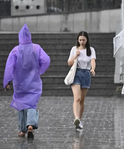 Balkanlar'dan Soğuk Hava Geliyor! Sıcaklıklar Bir Anda Düşecek, Uzmanlardan Battaniye Uyarısı
