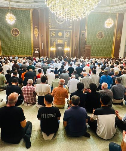 Kandil Gecesinde Malatya’da Duygu Dolu Anlar! Camilerde Dualar Edildi