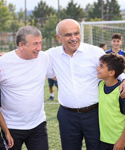 Malatya’da Yeni Yetenekler İçin Büyük Adım: Tanju Çolak Futbol Akademisi Kuruluyor!