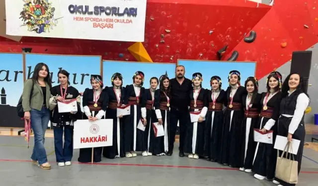 Hakkarili öğrenciler Türkiye finallerinde yarışacak