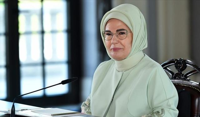 Emine Erdoğan, KADEM'in yeni yönetimini tebrik etti