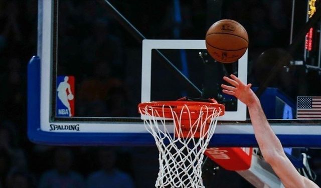 NBA play-off'larında Clippers ve Pistons serilerini eşitledi