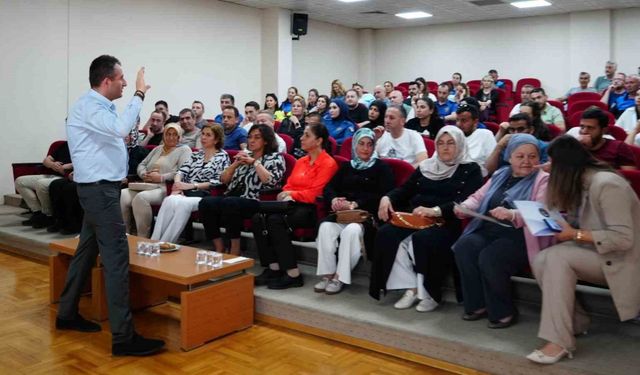 450 Polis "Evlilik Okulu"nda Buluştu: Mutluluğun Sırrı Bu Eğitimde!