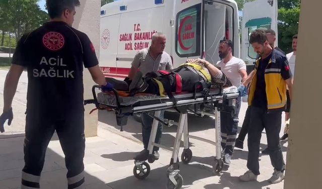Adıyaman'da yolcu otobüsü ile otomobil çarpıştı: 1 yaralı