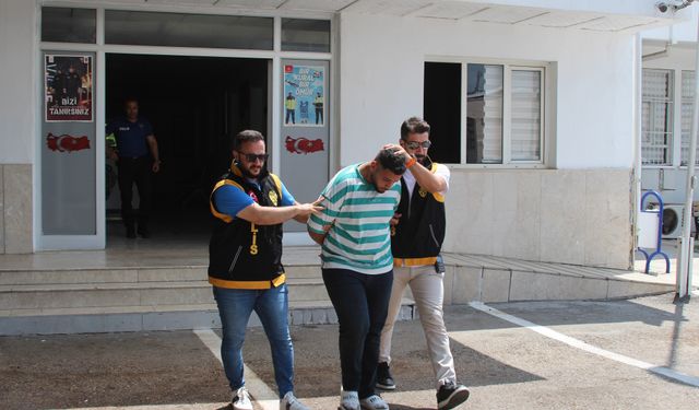 Komşu Nefreti 7 Araca Mal Oldu