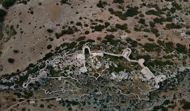 Adana’da Gizemli Bir Tarih: Yılankale ve Şahmeran Efsanesi