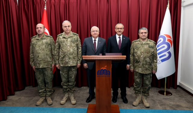 Milli Savunma Bakanı Yaşar Güler Malatya’ya geldi