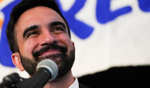 New York’un İlk Müslüman Belediye Başkanı Olabilir: Zohran Mamdani Kimdir?