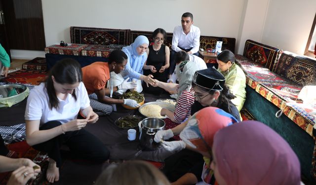 16 Ülkeden Gelen Gençler Malatya Mutfağında Buluştu