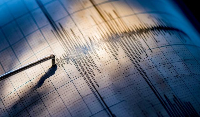 Son Dakika! Maluku Açıklarında 6,7’lik Deprem