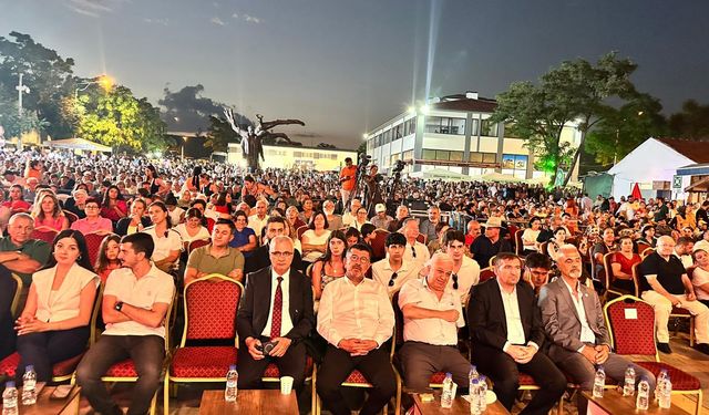 Dünyada tek olan türkü festivali Arguvan’ı coşturdu