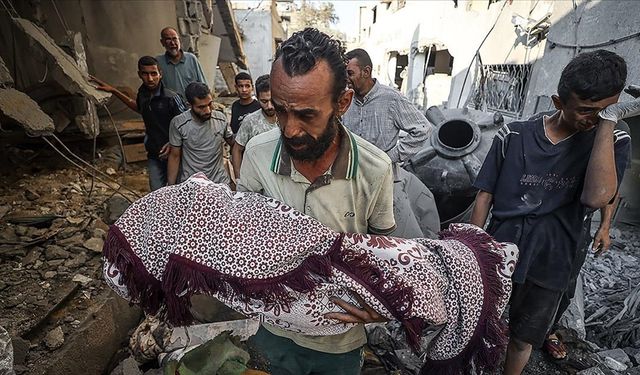 Gazze’de son 24 saatte 10 sivil açlıktan öldü