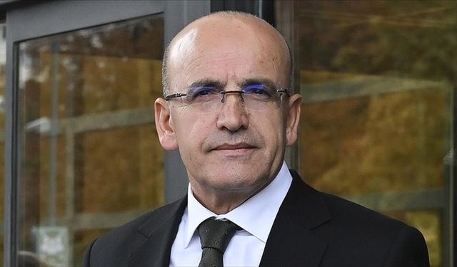 Şimşek: Sanayi üretimi güçleniyor, cari açık sürdürülebilir seviyede