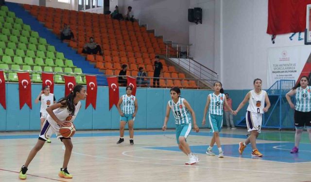 ANALİG basketbol yarı final heyecanı Elazığ’da başladı