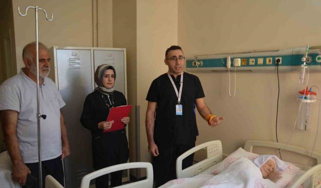 Yaşlı hasta 15 dakikalık müdahale ile sağlığına kavuştu
