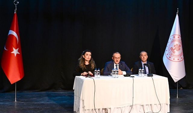 Vali Seddar Yavuz Dedeler ve Cemevi Başkanlarıyla bir araya geldi