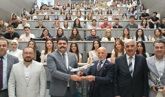 MTÜ’de açılış dersini Kıbrıs Gazisi verdi
