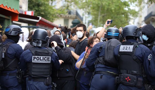 Fransa'da Macron karşıtı gösterilerde 675 kişi gözaltına alındı