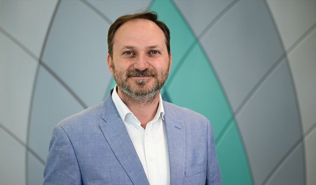 Yeşilay 'bağımlılıkla mücadelede' dünyaya rol model oldu