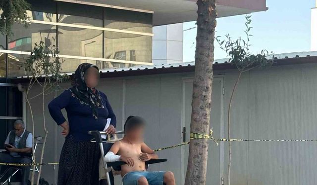 Adıyaman’da Başıboş Köpek Dehşeti: 11 Yaşındaki Çocuk Yaralandı