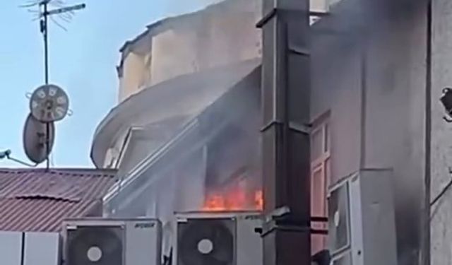 Elazığ’da çatı yangını