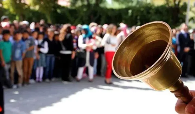 2 ilçede okullar 4 gün daha tatil edildi