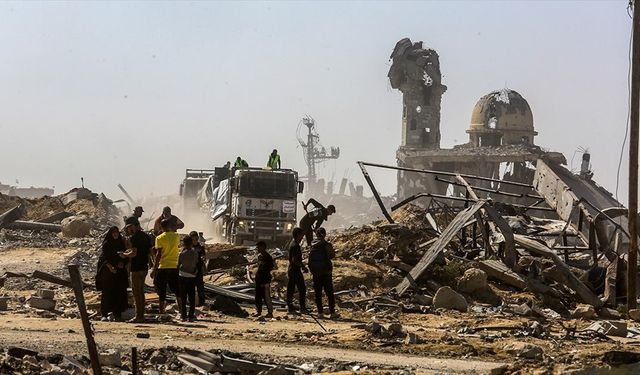 Ateşkesten bu yana Gazze Şeridi'ne ancak 986 yardım tırı ulaştı