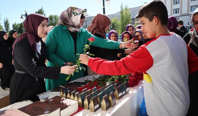 Darende'de 'aile' temalı konferans düzenlendi