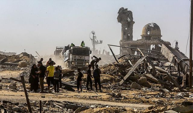 İsrail'den Geri Adım: ABD Baskısıyla Gazze Yardımları Yeniden Başlıyor