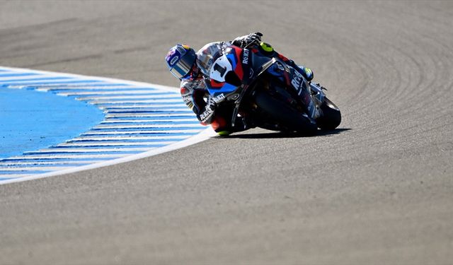Milli motosikletçi Razgatlıoğlu, 2025 Dünya Superbike'ta şampiyon oldu