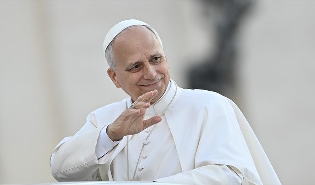 Papa, Gazze'de yürürlüğe giren ateşkesi 'umut ışığı' olarak nitelendirdi