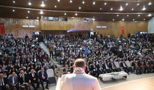 Fırat Üniversitesi’nde Yeni Akademik Yıl ‘Stresle Baş Etme’ Dersiyle Açıldı