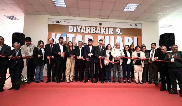 Kitapseverler Diyarbakır'da buluştu