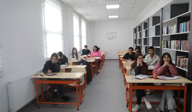 Öğrencilerden Tam Not Alan Ücretsiz Kurslar Battalgazi’de Başladı