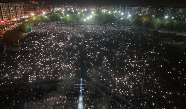 Ünlü Şarkıcı Bugün Malatya'da Sahne Alacak! Girişler Ücretsiz...