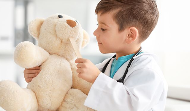 Çocuklarda Bademcik Sorunları ve Ameliyat Kararı Nasıl Verilmeli?