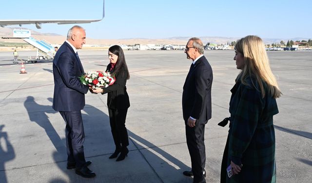 Bakan Ersoy, Malatya'ya ayak bastı!