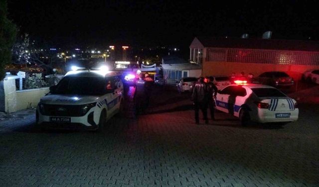 Malatya'da arkadaşlar arasında kavga, 4 yaralı!