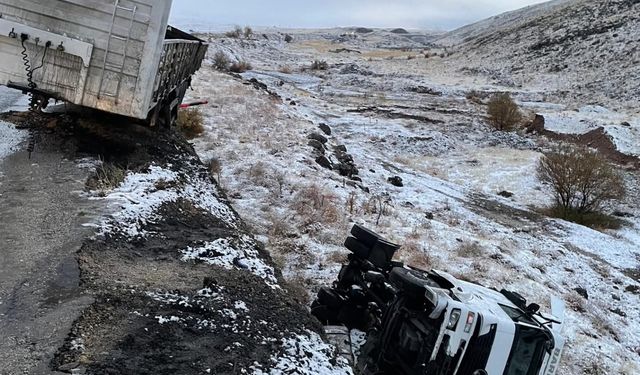 Doğanşehir’de Peş Peşe İki Trafik Kazası: 2 Sürücü Yaralandı