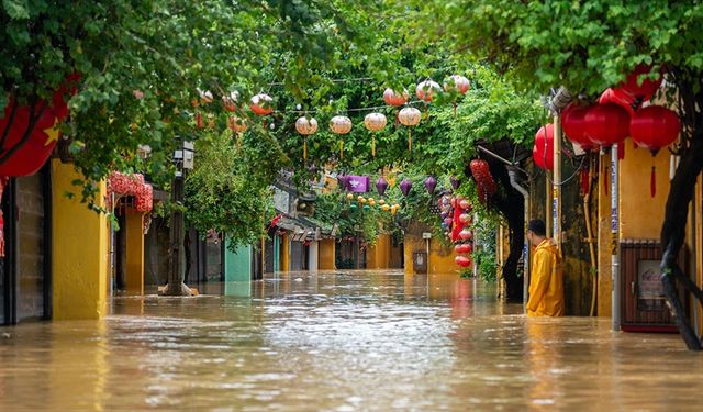 Vietnam'da sel ve heyelanlar nedeniyle 28 kişi yaşamını yitirdi