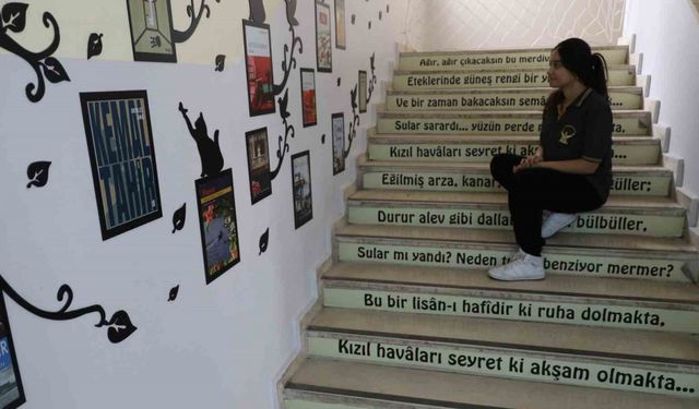 Diyarbakır'da ‘Edebiyat koridoru’ öğrencilere ilham oldu