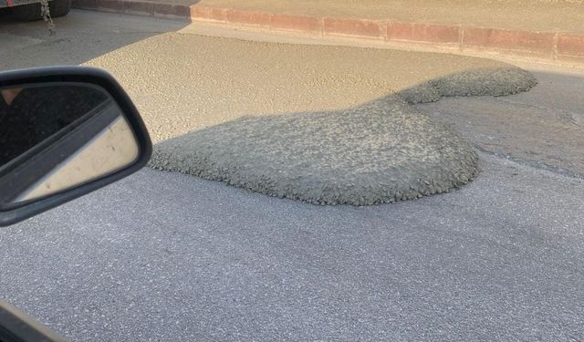 Elazığ’da yola beton döken miksere 668 bin lira ceza kesildi