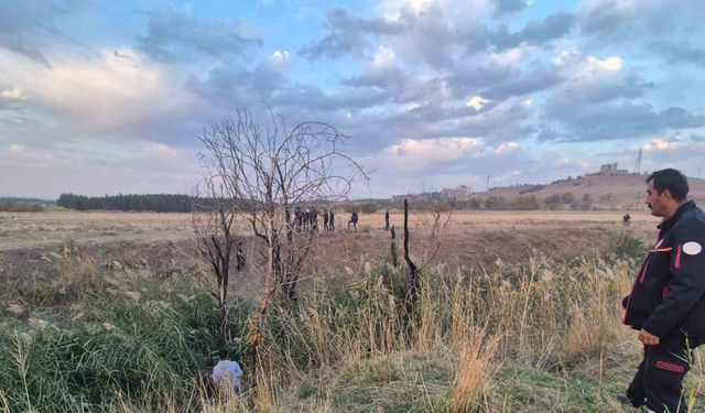 Tedavi gördüğü hastaneden ayrıldıktan sonra sazlık alanda ölü bulundu