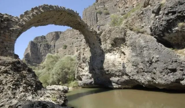 Malatya’nın saklı Kapadokyası görenleri büyülüyor