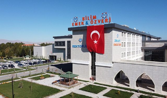 Malatya Turgut Özal Üniversitesi Yeşilyurt Yerleşkesi Merkezi Kütüphane ile Çevre Düzenlemesi ve Altyapı Yapım İşi