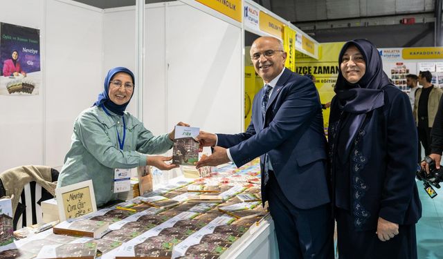 Başkan Er, stantları gezdi!