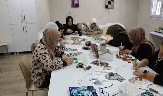 Haliliye’de kadınlar aile bütçelerine katkı sağlıyor